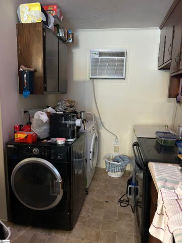 402 Gordon Street, Greenville, SC 29611