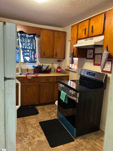 402 Gordon Street, Greenville, SC 29611