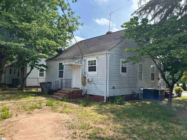 402 Gordon Street, Greenville, SC 29611