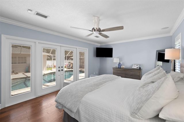 4002 W KENSINGTON AVENUE, Tampa, FL 33629