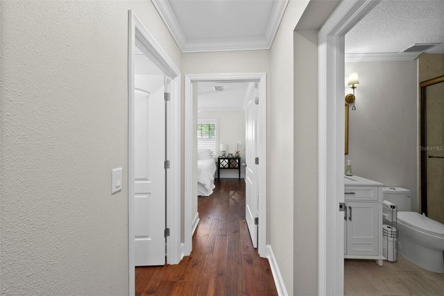 4002 W KENSINGTON AVENUE, Tampa, FL 33629