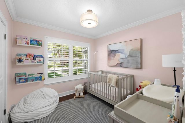 4002 W KENSINGTON AVENUE, Tampa, FL 33629