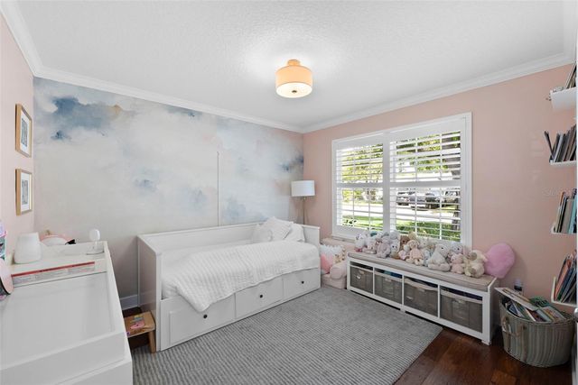 4002 W KENSINGTON AVENUE, Tampa, FL 33629