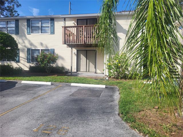 140 HUNTER LAKE DRIVE F, Oldsmar, FL 34677