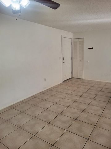 140 HUNTER LAKE DRIVE F, Oldsmar, FL 34677
