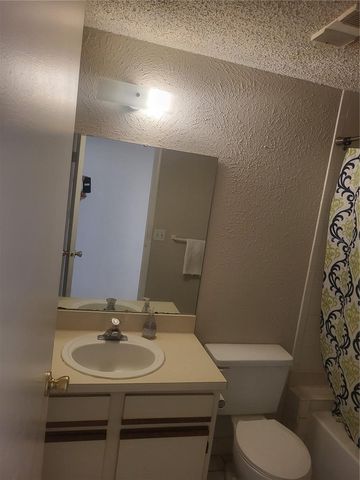 140 HUNTER LAKE DRIVE F, Oldsmar, FL 34677