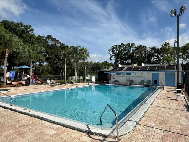 140 HUNTER LAKE DRIVE F, Oldsmar, FL 34677