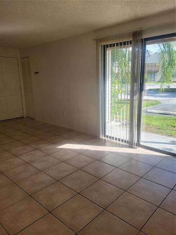 140 HUNTER LAKE DRIVE F, Oldsmar, FL 34677