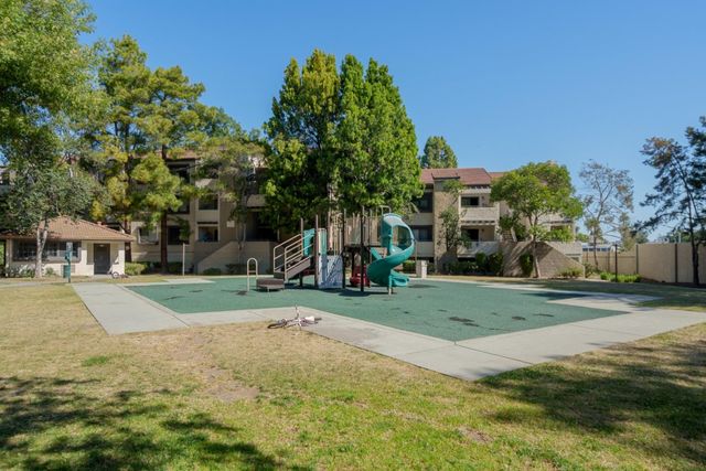 880 E Fremont Avenue 203, Sunnyvale, CA 94087