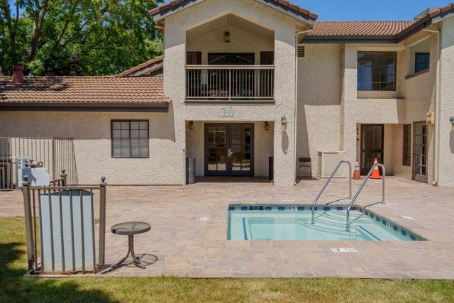 880 E Fremont Avenue 203, Sunnyvale, CA 94087