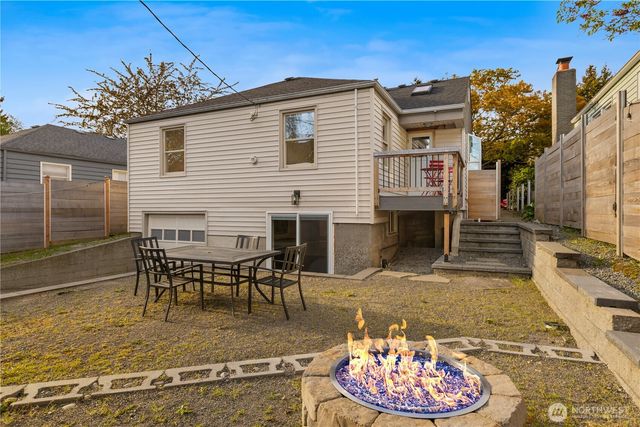 1273 NE 69th Street, Seattle, WA 98115