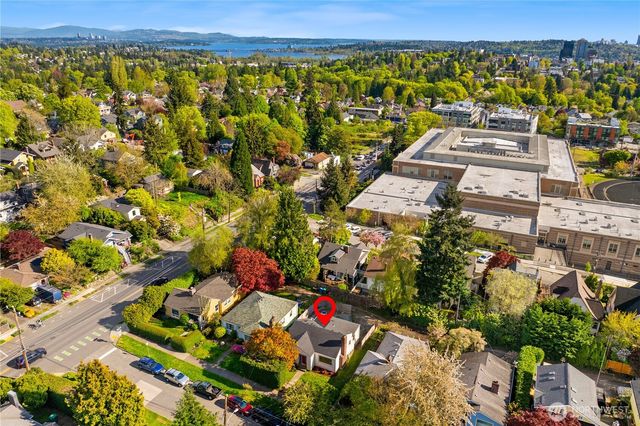 1273 NE 69th Street, Seattle, WA 98115