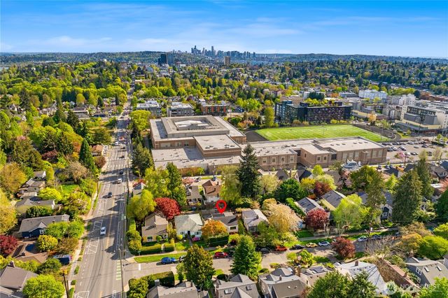 1273 NE 69th Street, Seattle, WA 98115