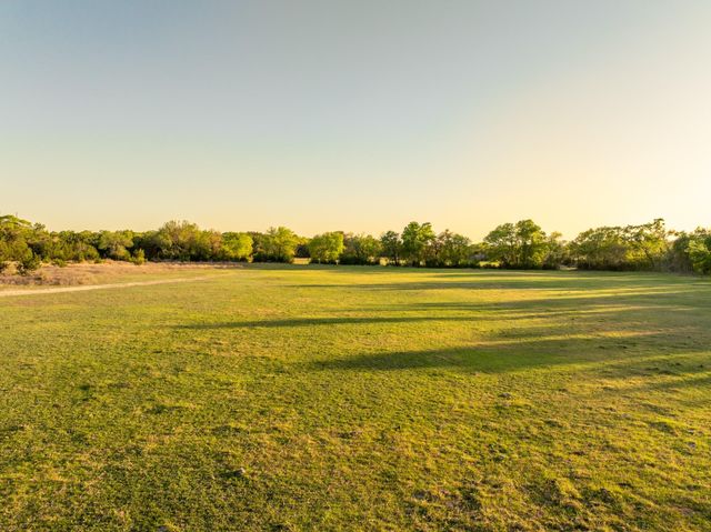 6234 S Fm 1174, Bertram, TX 78605