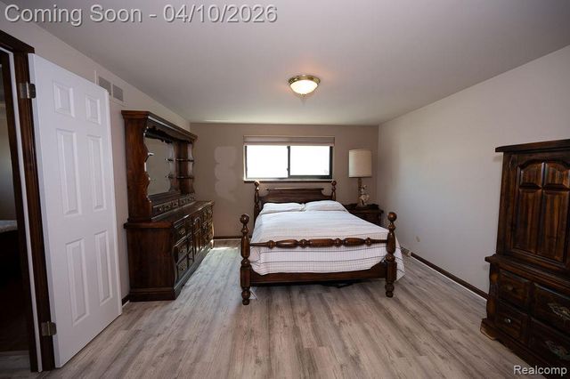 14284 Balmoral Street, Riverview, MI 48193