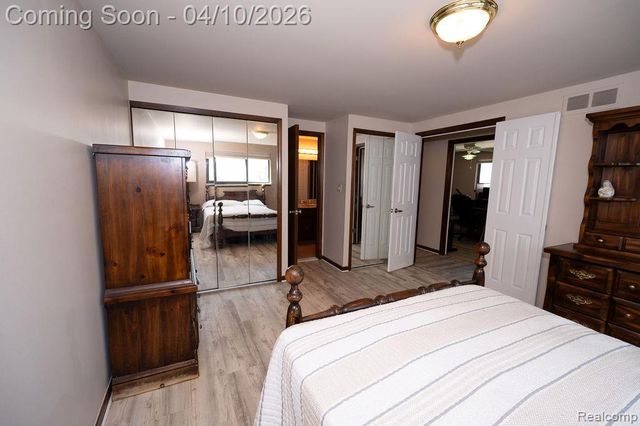 14284 Balmoral Street, Riverview, MI 48193