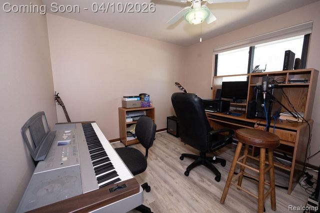 14284 Balmoral Street, Riverview, MI 48193