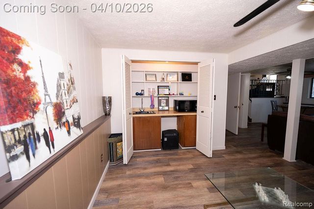 14284 Balmoral Street, Riverview, MI 48193