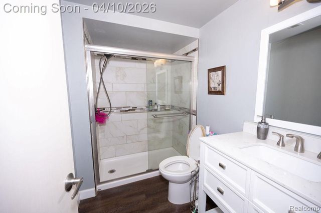 14284 Balmoral Street, Riverview, MI 48193