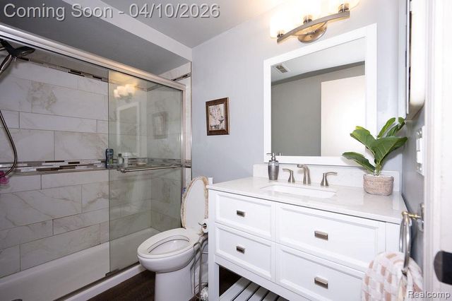 14284 Balmoral Street, Riverview, MI 48193