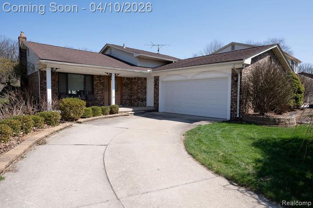 14284 Balmoral Street, Riverview, MI 48193