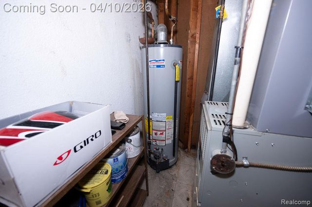 14284 Balmoral Street, Riverview, MI 48193