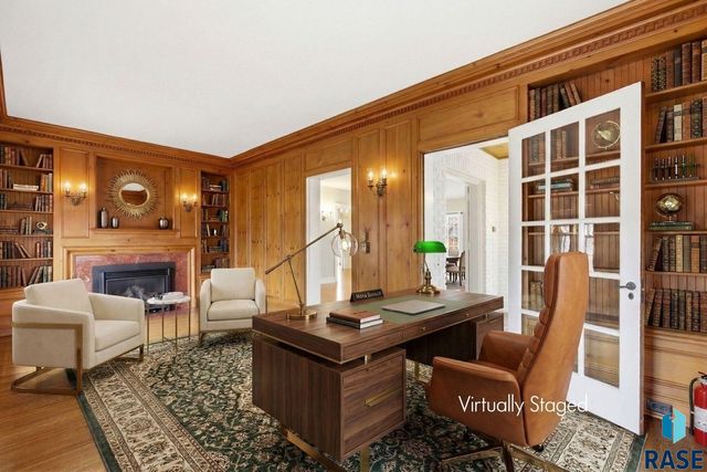 1315 S Main Ave Avenue, Sioux Falls, SD 57105