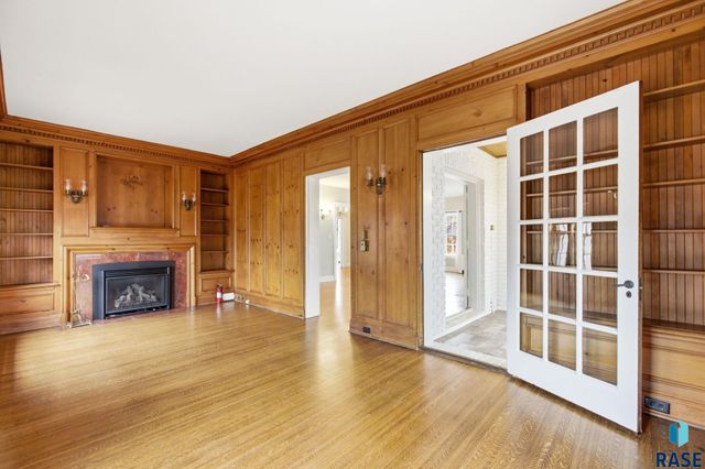 1315 S Main Ave Avenue, Sioux Falls, SD 57105