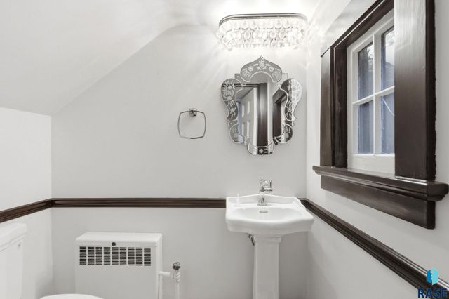 1315 S Main Ave Avenue, Sioux Falls, SD 57105