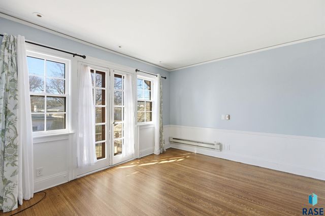 1315 S Main Ave Avenue, Sioux Falls, SD 57105