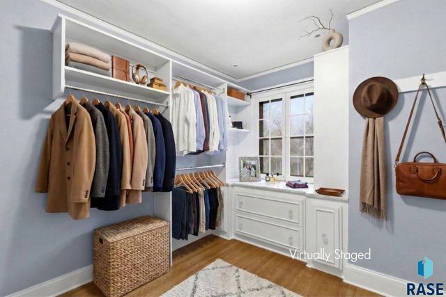 1315 S Main Ave Avenue, Sioux Falls, SD 57105