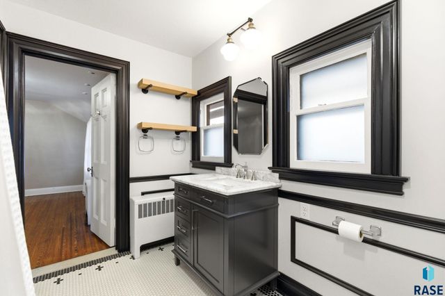 1315 S Main Ave Avenue, Sioux Falls, SD 57105