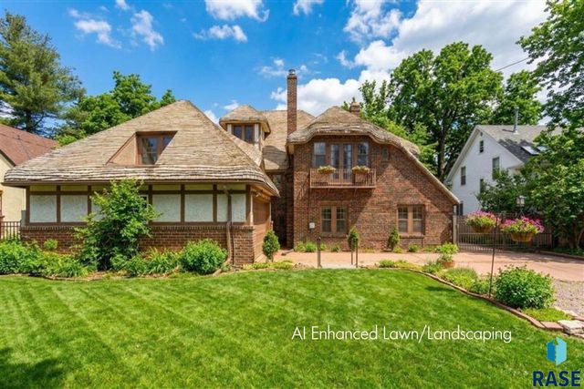 1315 S Main Ave Avenue, Sioux Falls, SD 57105