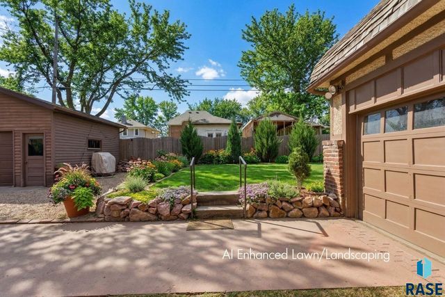 1315 S Main Ave Avenue, Sioux Falls, SD 57105