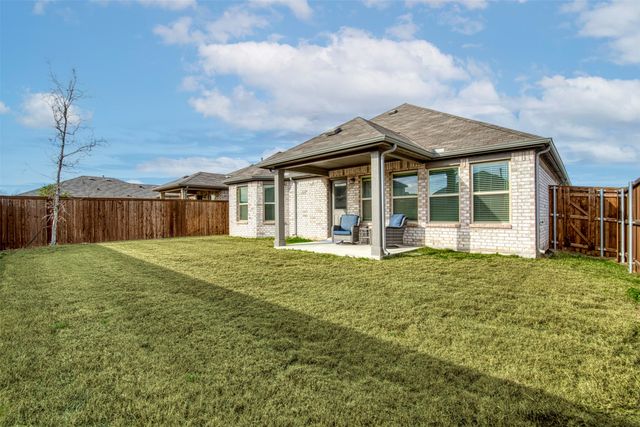 8908 Flying Eagle Lane, Fort Worth, TX 76131