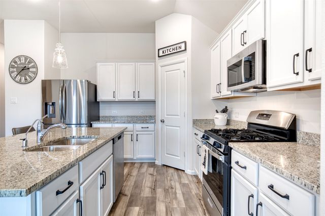 8908 Flying Eagle Lane, Fort Worth, TX 76131