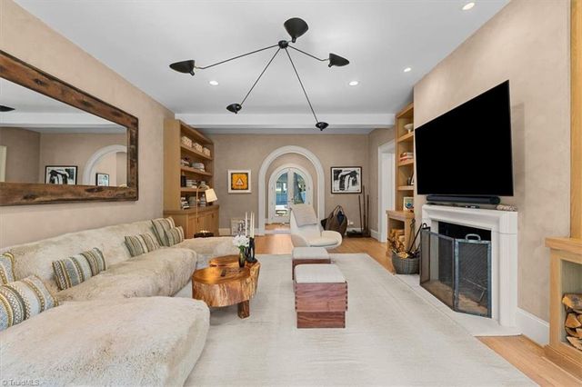 206 Sunset Drive, Greensboro, NC 27408