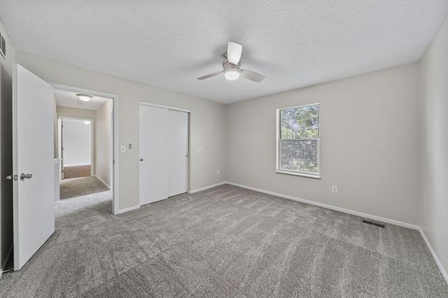381 Hearthstone Drive, Delaware, OH 43015