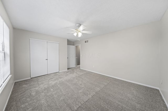 381 Hearthstone Drive, Delaware, OH 43015
