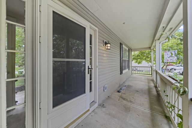 381 Hearthstone Drive, Delaware, OH 43015
