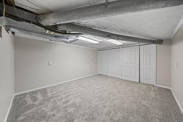 381 Hearthstone Drive, Delaware, OH 43015