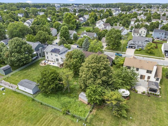 381 Hearthstone Drive, Delaware, OH 43015