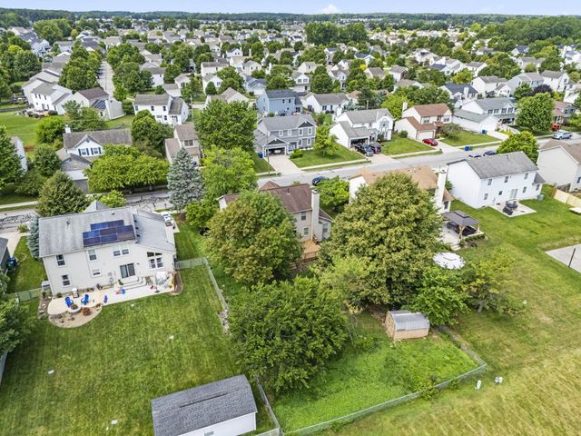 381 Hearthstone Drive, Delaware, OH 43015