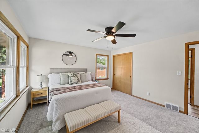 133 Brush Road, Richmond Heights, OH 44143