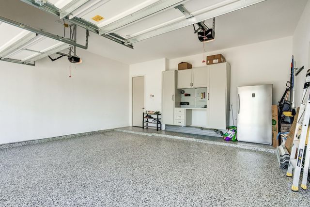 4411 Falcon Lake Drive, Manvel, TX 77578