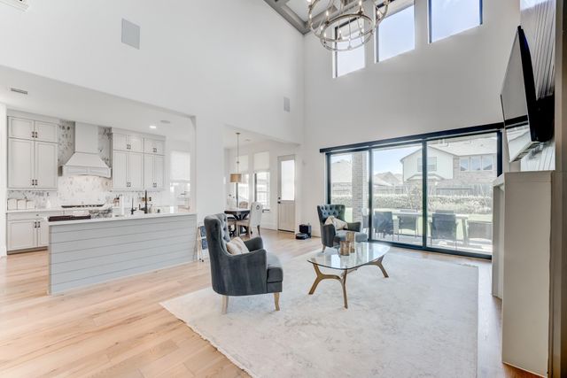 4411 Falcon Lake Drive, Manvel, TX 77578