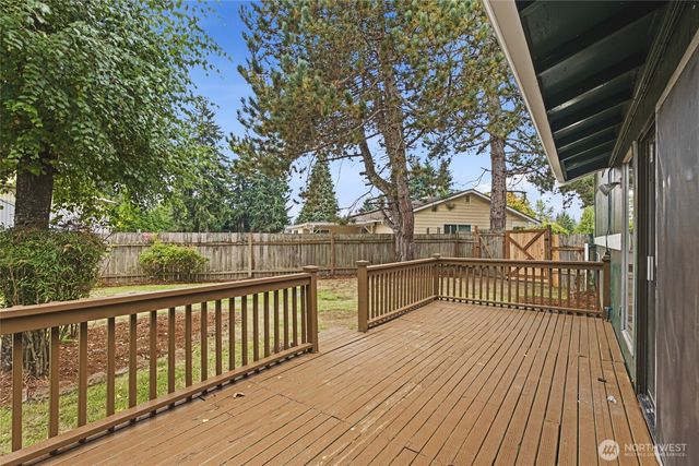 11227 241st Avenue Ct E, Buckley, WA 98321