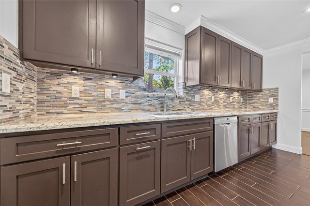 11315 Olympia Drive, Houston, TX 77077