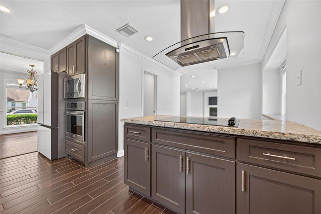 11315 Olympia Drive, Houston, TX 77077