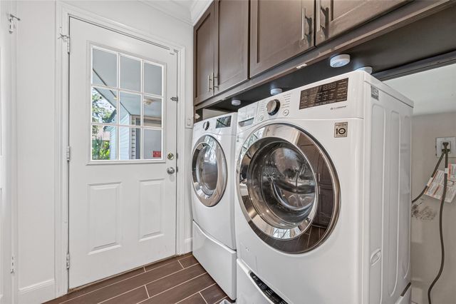 11315 Olympia Drive, Houston, TX 77077